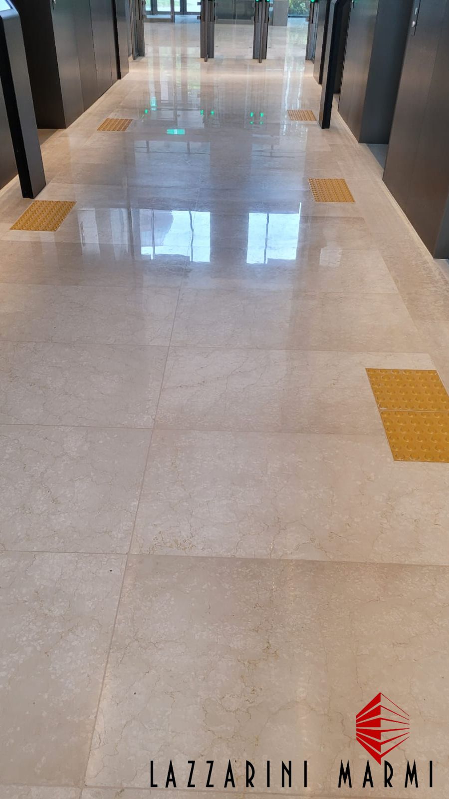 floors interiors with botticino fiorito light marble Lazzarini Marmi